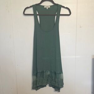 Umgee Long, Latering Green Tank Top with Lace Hem Large